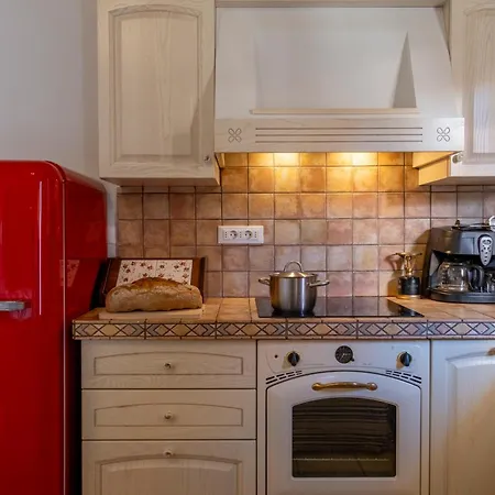 Giogarakis * 엘레오나스