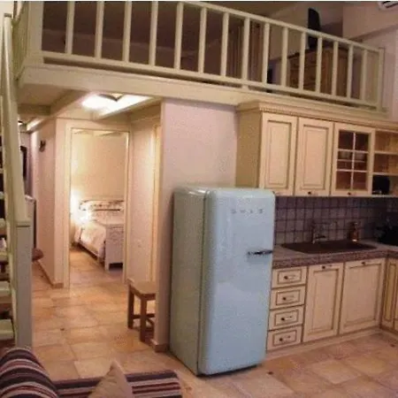Apartment Giogarakis